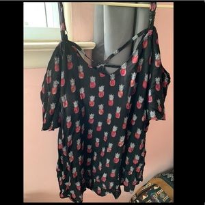 Torrid off the shoulder pineapple shirt